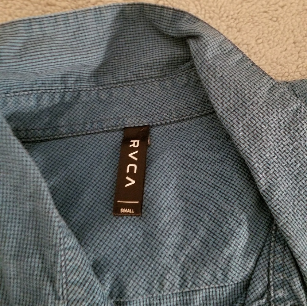 RVCA° blue button down - Picture 3 of 3